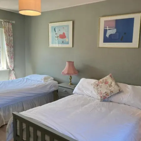 Vakantiehuis River Cottage, *