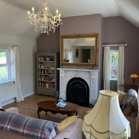 River Cottage, Clifden