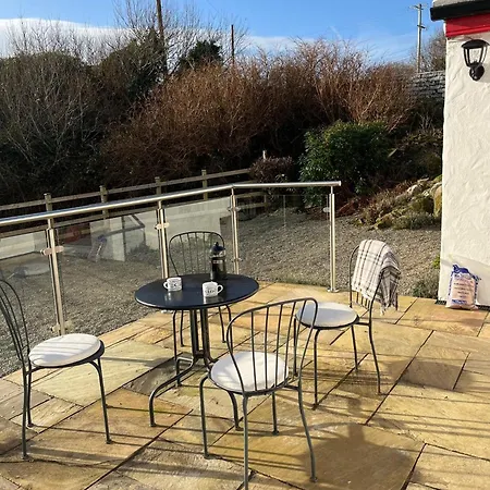 River Cottage, Clifden