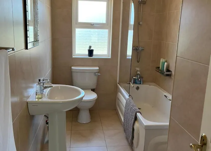 River Cottage, Vakantiehuis Clifden